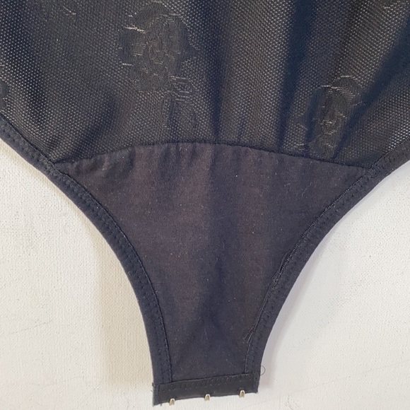 Black Lace spandex Bodysuit, Size XL - Picture 3 of 12